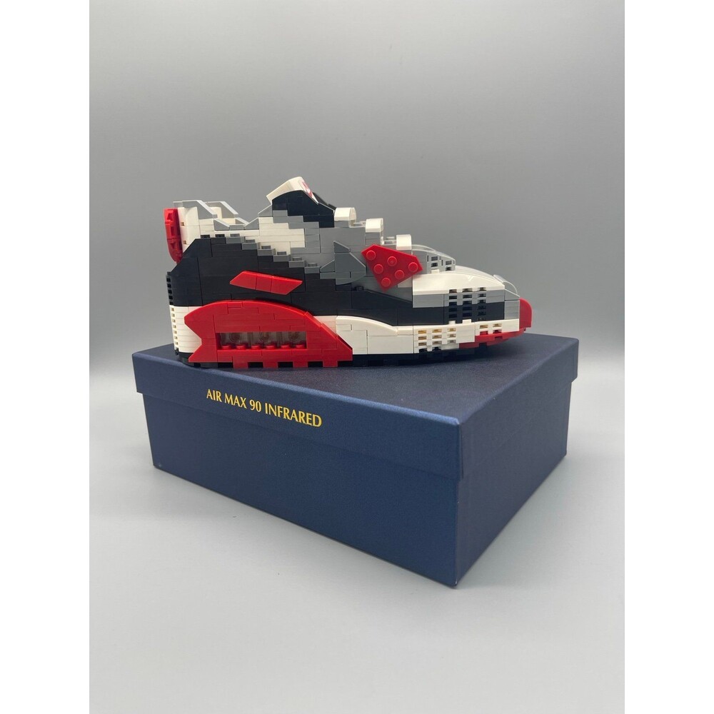 Completed Nike Air Max 90 ‘Infrared’ Kick Brick Set